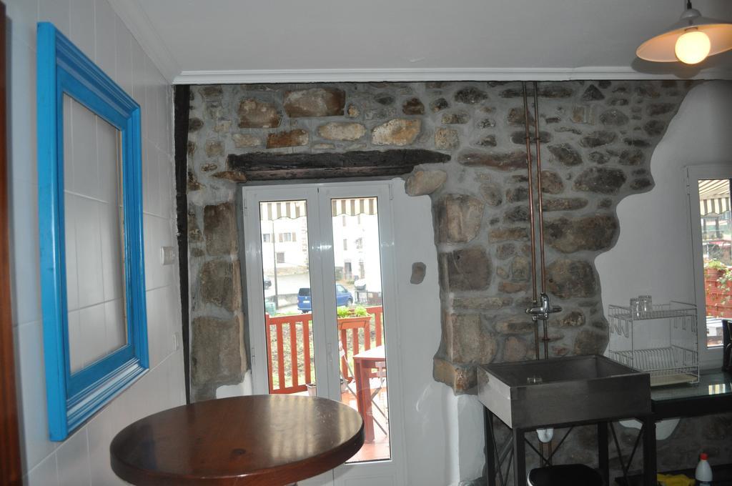 Hostal Auzoa Bera  Zewnętrze zdjęcie