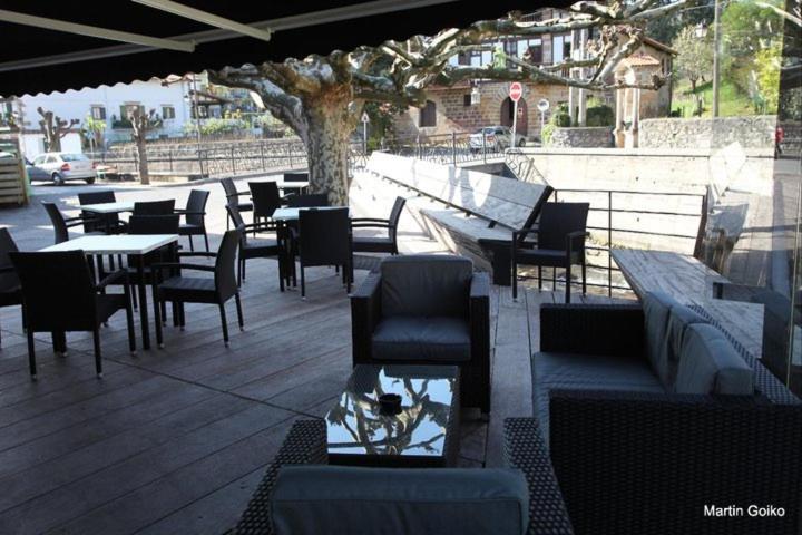 Hostal Auzoa Bera  Zewnętrze zdjęcie